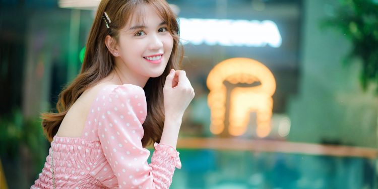 Chia Sẻ Stock RAW Của Ngọc Trinh Cực HOT